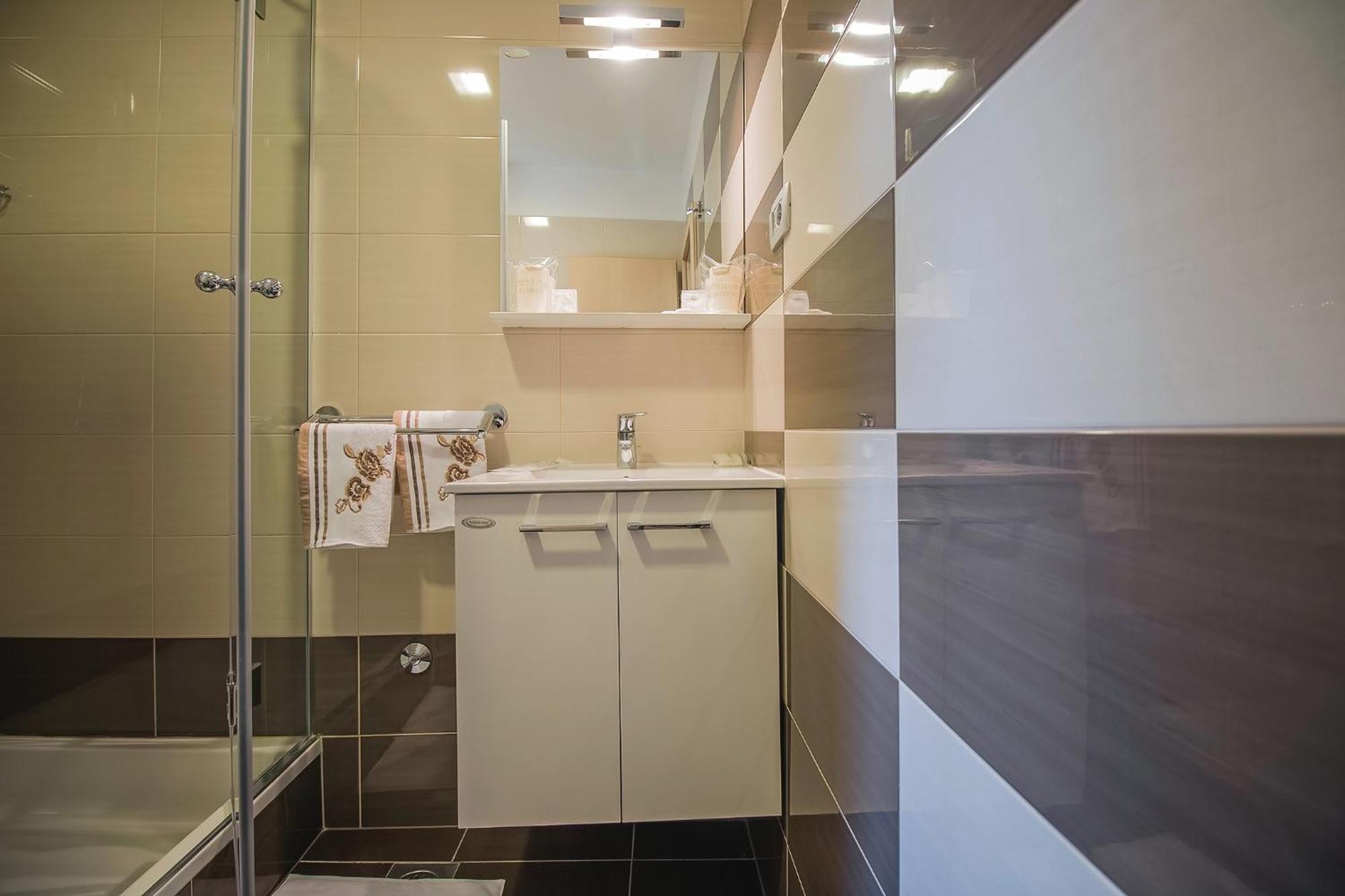 Center Ivona Apartament *